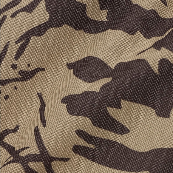 Nike Heritage
Camo Crossbody Bag (4L) - Picture 8 of 9